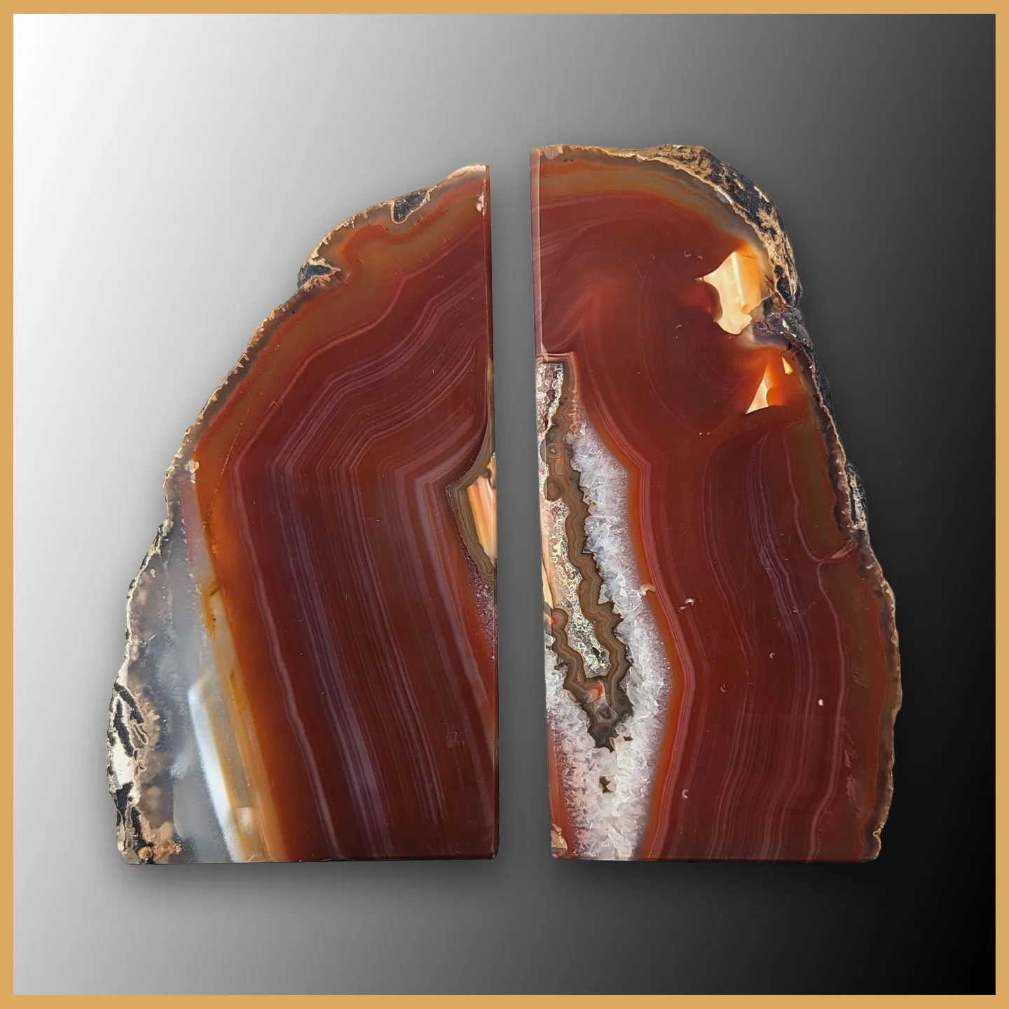 BKD380 Brazilian Agate Bookends