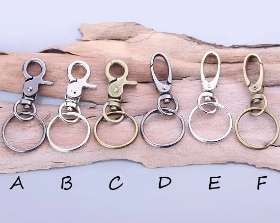 Customized Leather Keychain to the Important Person in Your Life