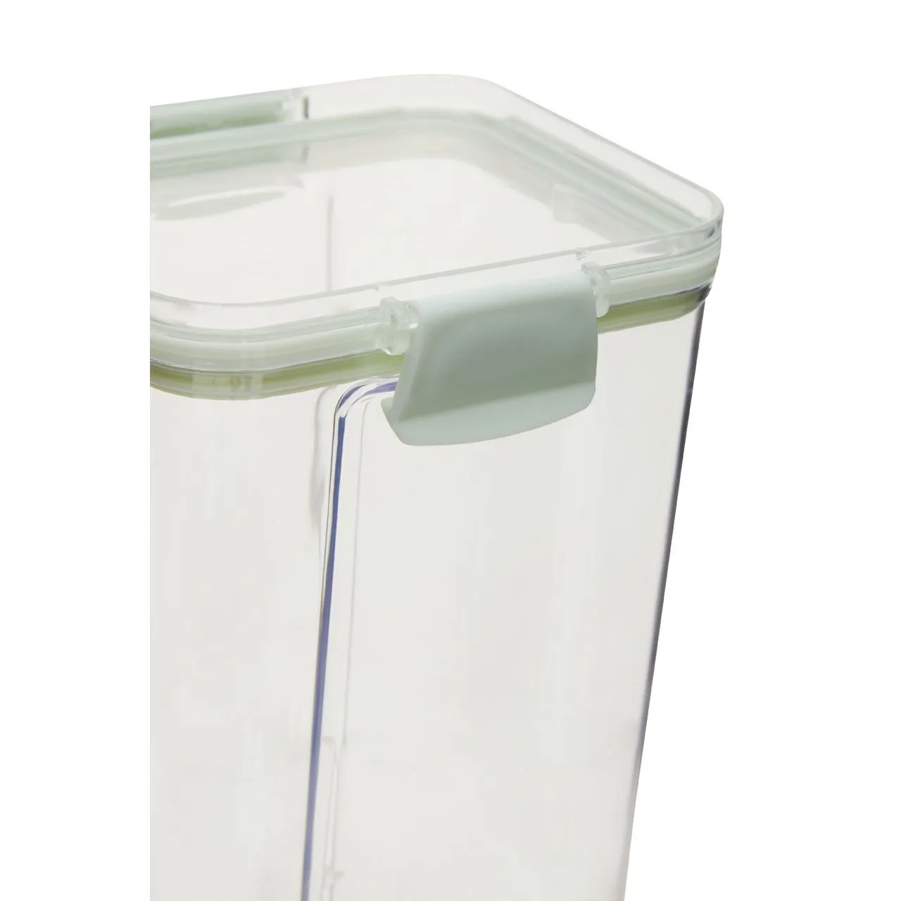 Durable Plastic Set of 4 Food Storage Boxes Stackable with Airtight Seal and Hinge Locking System