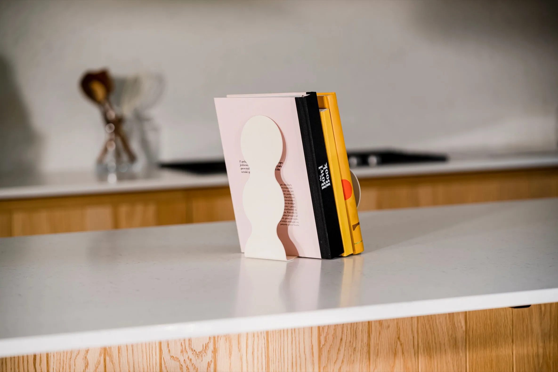 Fala Bookend