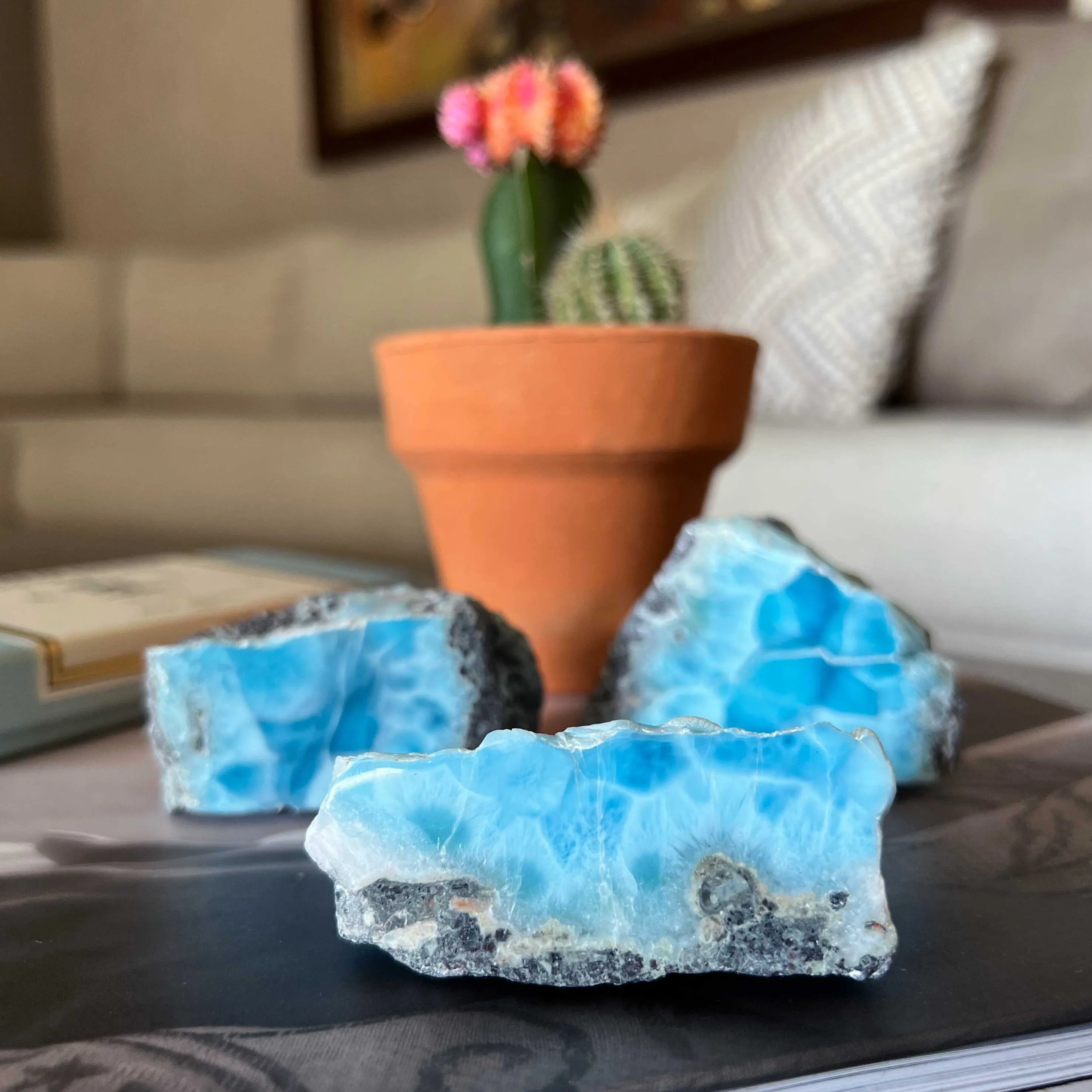 Larimar Paperweights Mazarine, Set