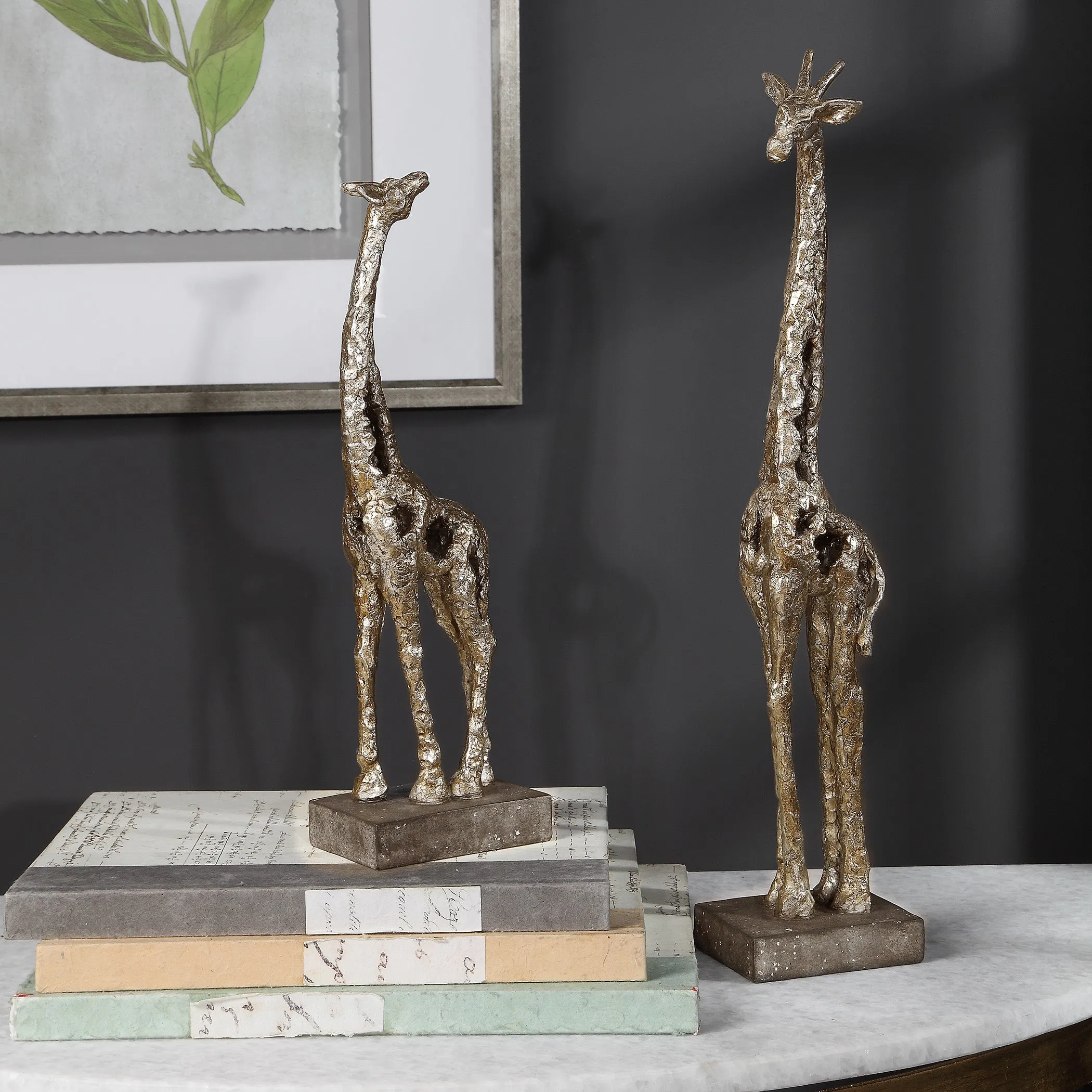 Masai Giraffe Figurines, S/2