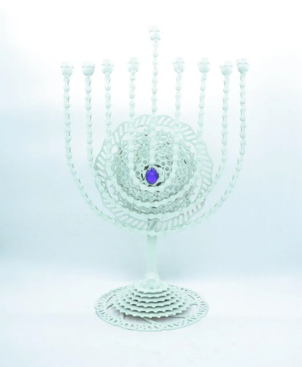 Menorah sculpture (Hana)