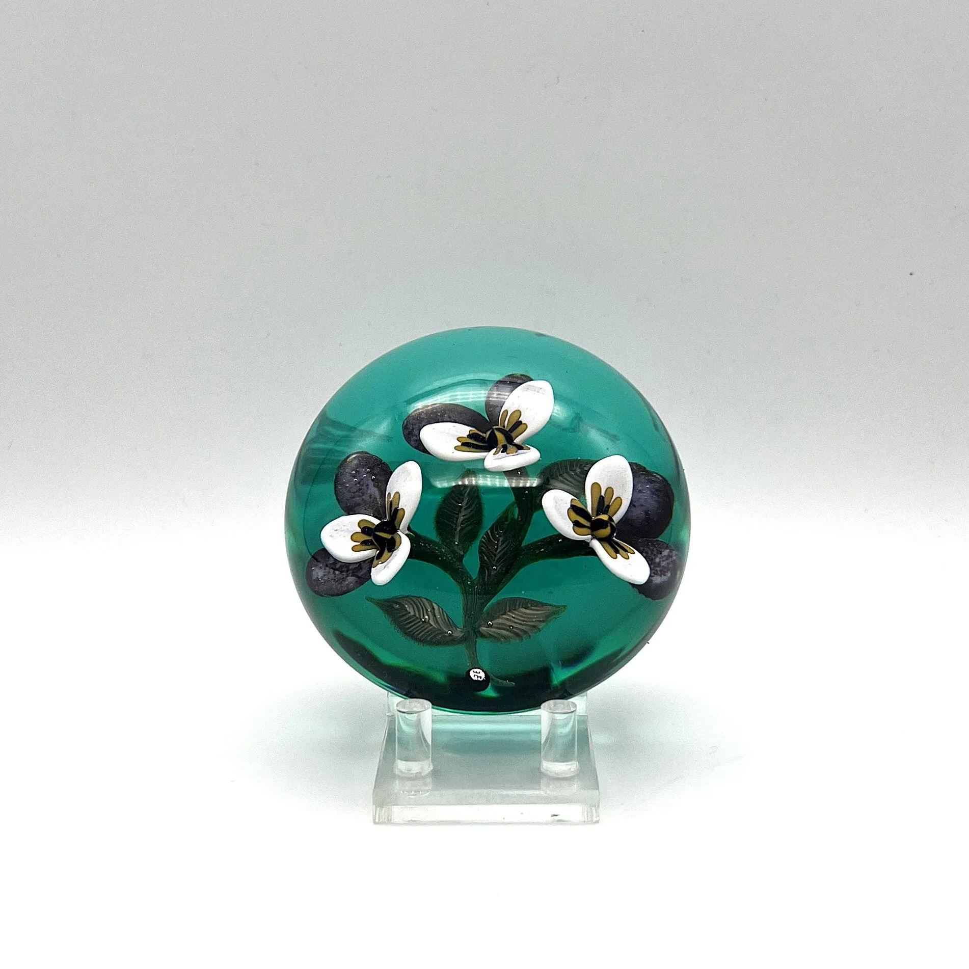 Pansy on Jade Paperweight by William Manson