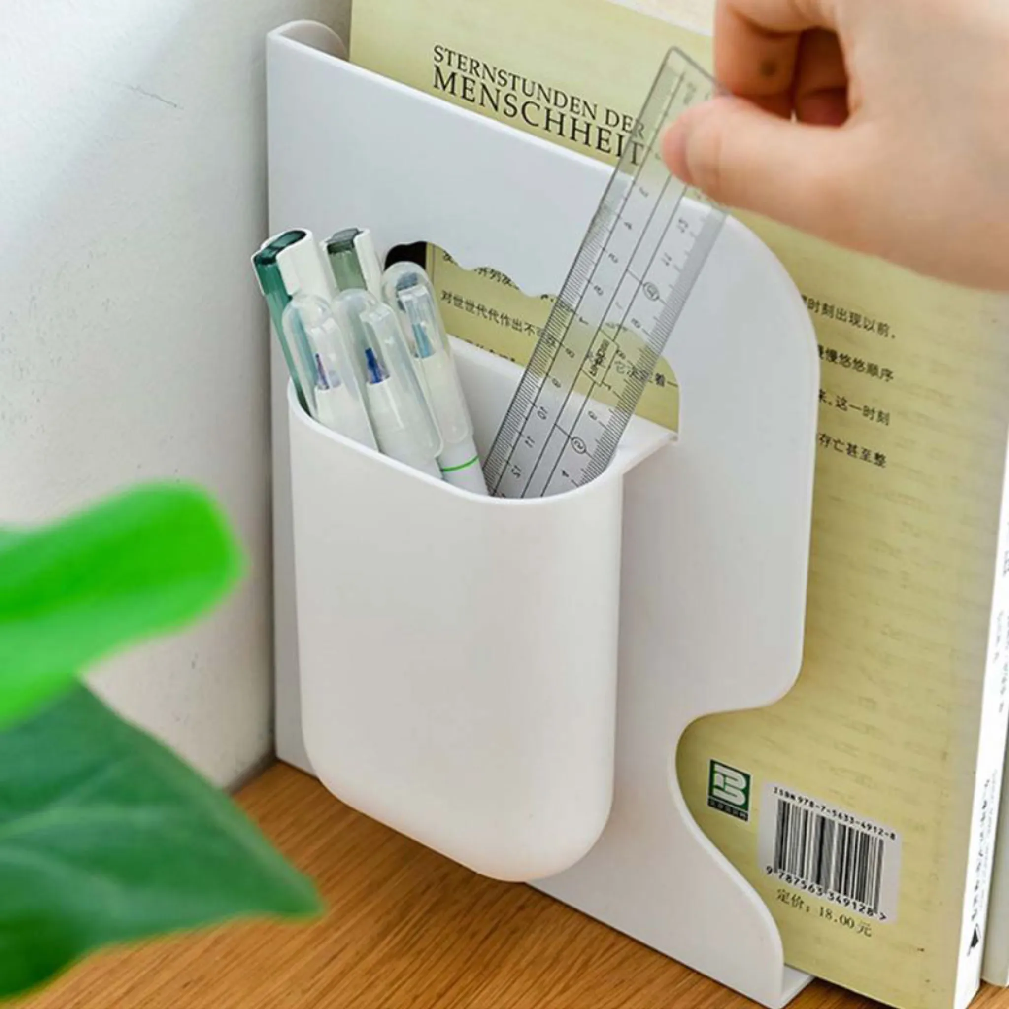 Retractable Bookends