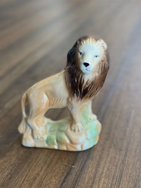 Vintage Lusterware Lion Handcrafted in Brazil